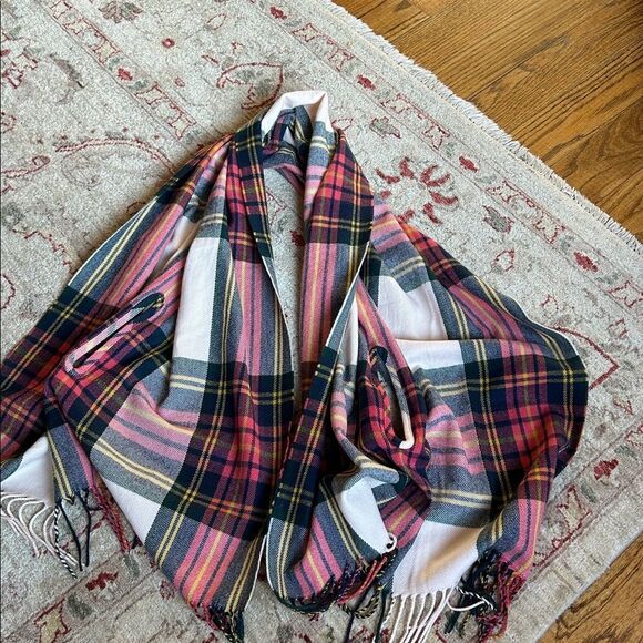 Plaid Multicolor Scarf Wrap With Arm Holes - Picture 5 of 6
